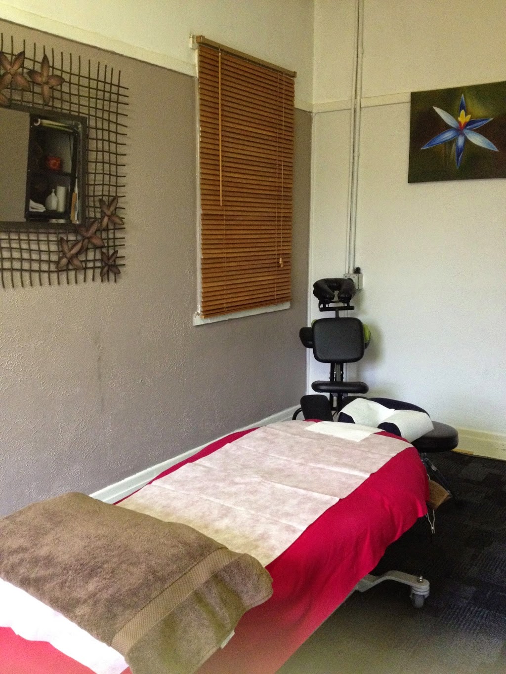 Body Tunes Remedial Massage | 8 Mitchell Ct, Romsey VIC 3434, Australia | Phone: 0407 367 840