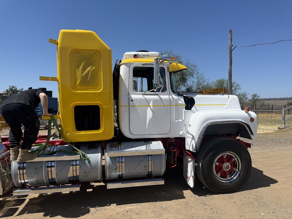 Elite Fibreglass Solutions | 42 Rebwonga St, Kingsthorpe QLD 4400, Australia | Phone: 0407 530 673