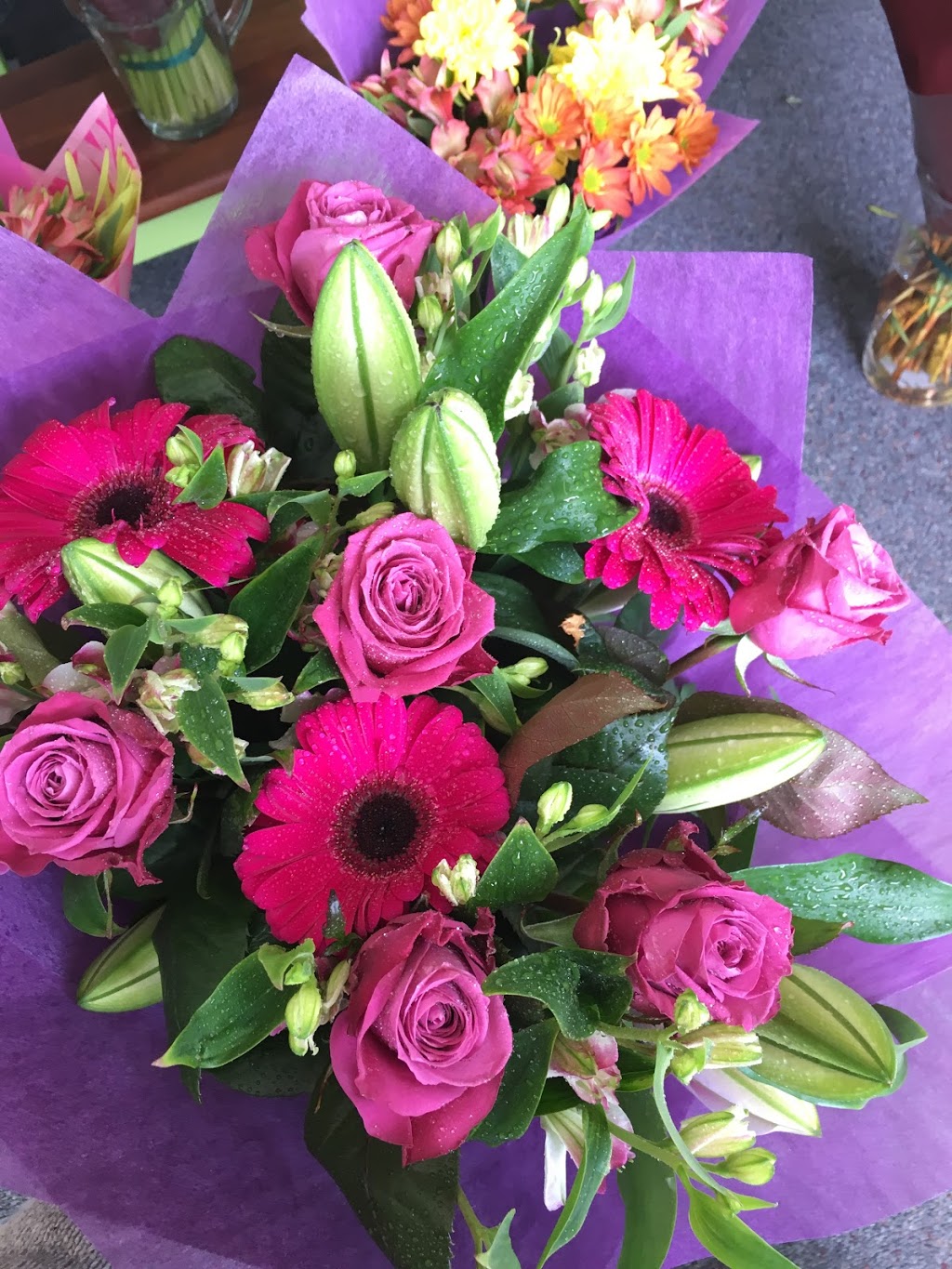 Bunches Florist | florist | 85 Channel Hwy, Kingston TAS 7050, Australia | 0362297845 OR +61 3 6229 7845