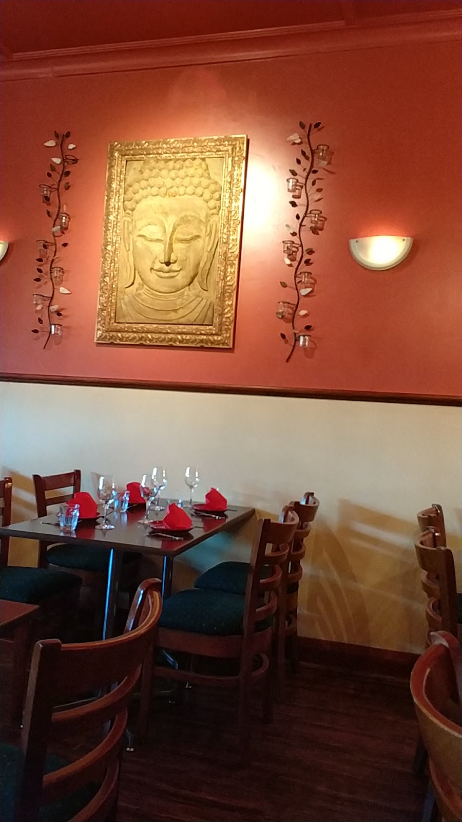 Thai Rani Restaurant | restaurant | 177 Bluff Rd, Black Rock VIC 3193, Australia | 0395989325 OR +61 3 9598 9325
