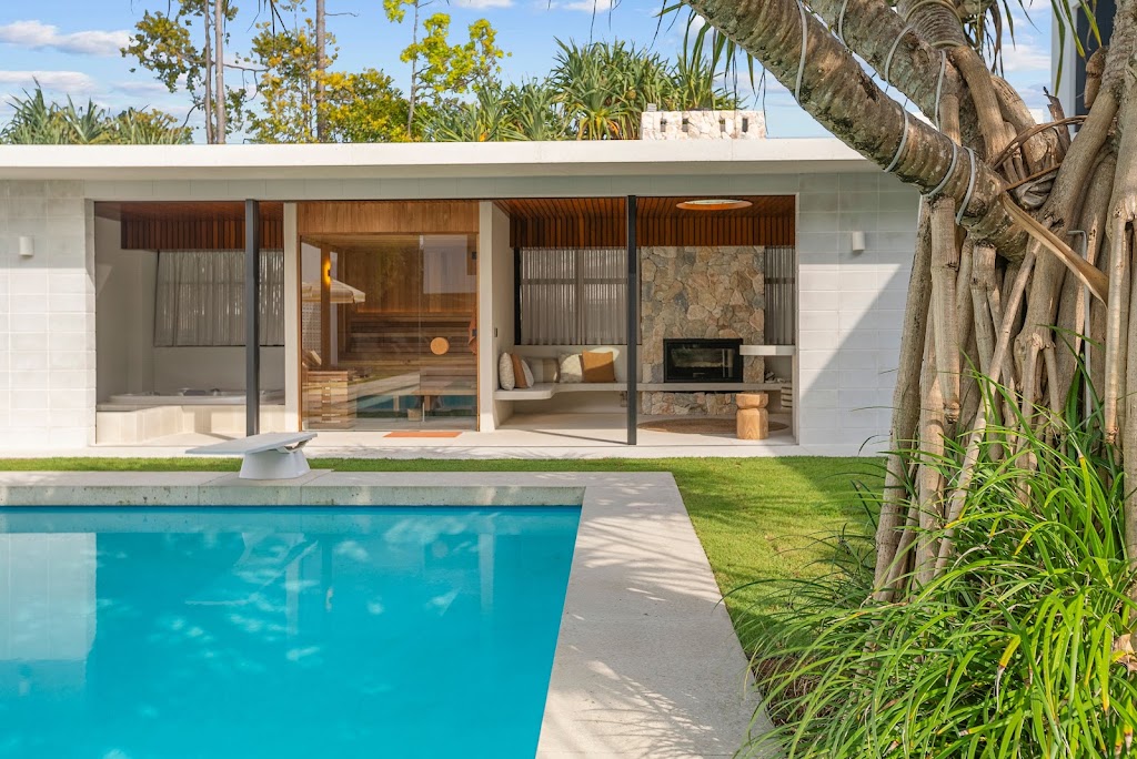 Seaclusion Beachfront House &SPA Wellness Retreat | 5-7 Beech Ln, Casuarina NSW 2487, Australia | Phone: 0402 279 784