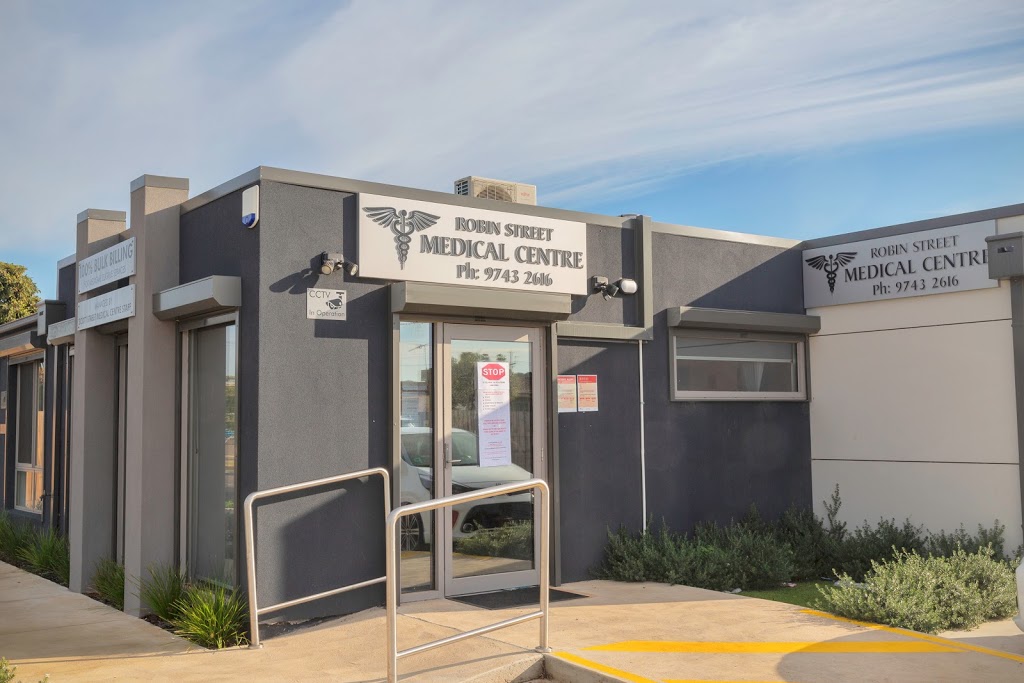 Robin Street Medical Centre | hospital | 4 Robin St, Melton VIC 3337, Australia | 0397432616 OR +61 3 9743 2616