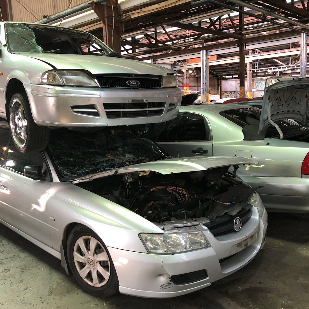 Easy Car Removal | car dealer | 17 lyrebirds Street, Loganlea QLD 4131, Australia | 0413756575 OR +61 413 756 575