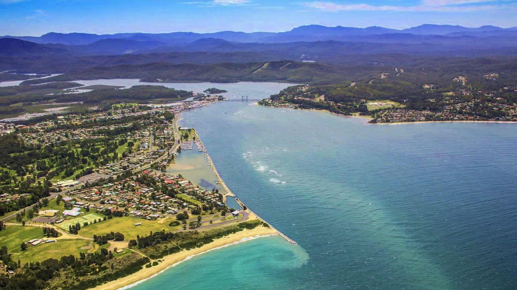 Stella Maris - Beach Villa | 68 Myamba Parade, Surfside NSW 2536, Australia | Phone: 0419 949 500