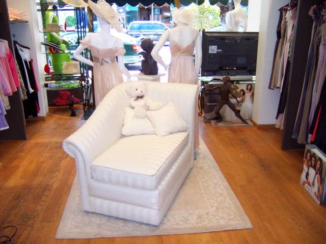 Cover Up Furniture & Upholstery | 110 Queens Rd, Five Dock NSW 2046, Australia | Phone: (02) 9712 0736