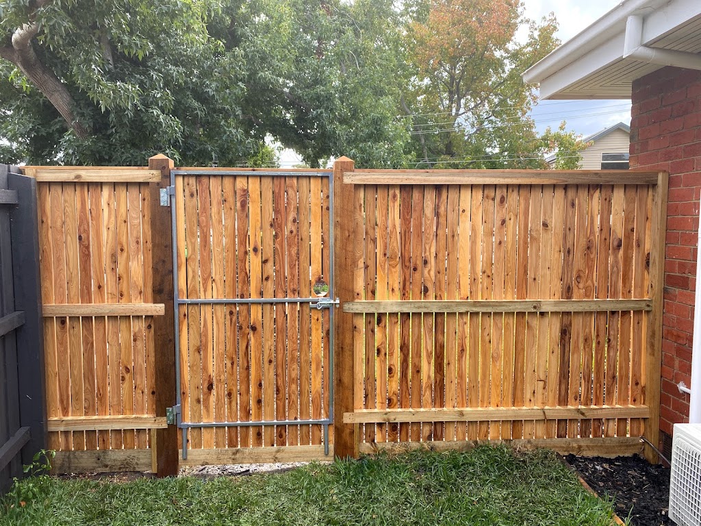 K and M Fencing | general contractor | Somerville Rd, Hampton Park VIC 3976, Australia | 0400456397 OR +61 400 456 397