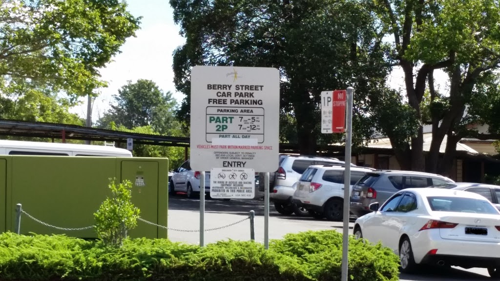 Berry Street Car Park | parking | 5 Berry St, Nowra NSW 2541, Australia
