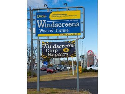 Mudgee Windscreens and Window Tinting | 30 Sydney Rd, Mudgee NSW 2850, Australia | Phone: (02) 6372 3055