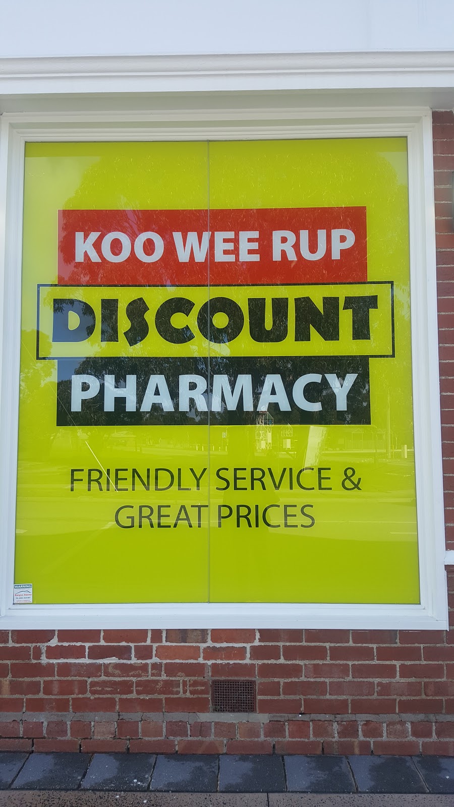 Koo Wee Rup Discount Pharmacy | pharmacy | 10-16 Station St, Koo Wee Rup VIC 3981, Australia | 0359972426 OR +61 3 5997 2426