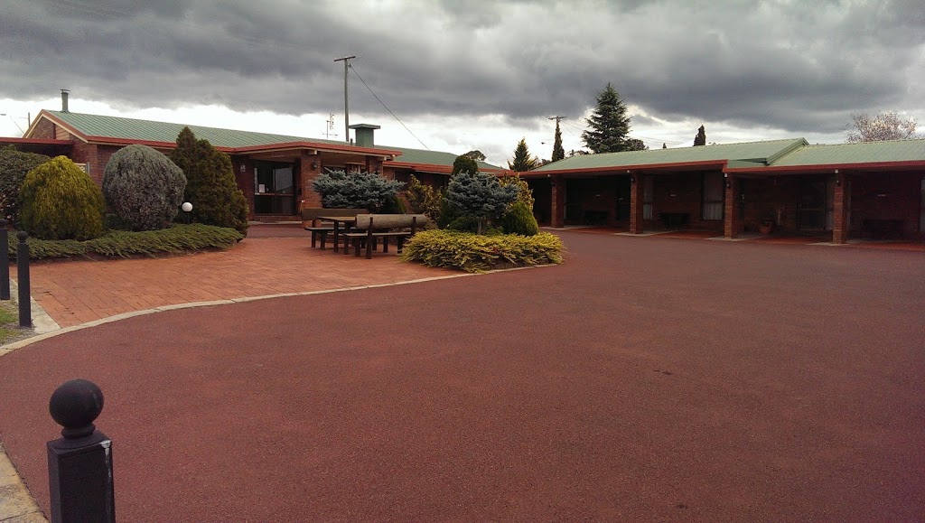 Stannum Lodge Motor Inn | lodging | 12 Wallangarra Rd, Stanthorpe QLD 4380, Australia | 0746812000 OR +61 7 4681 2000