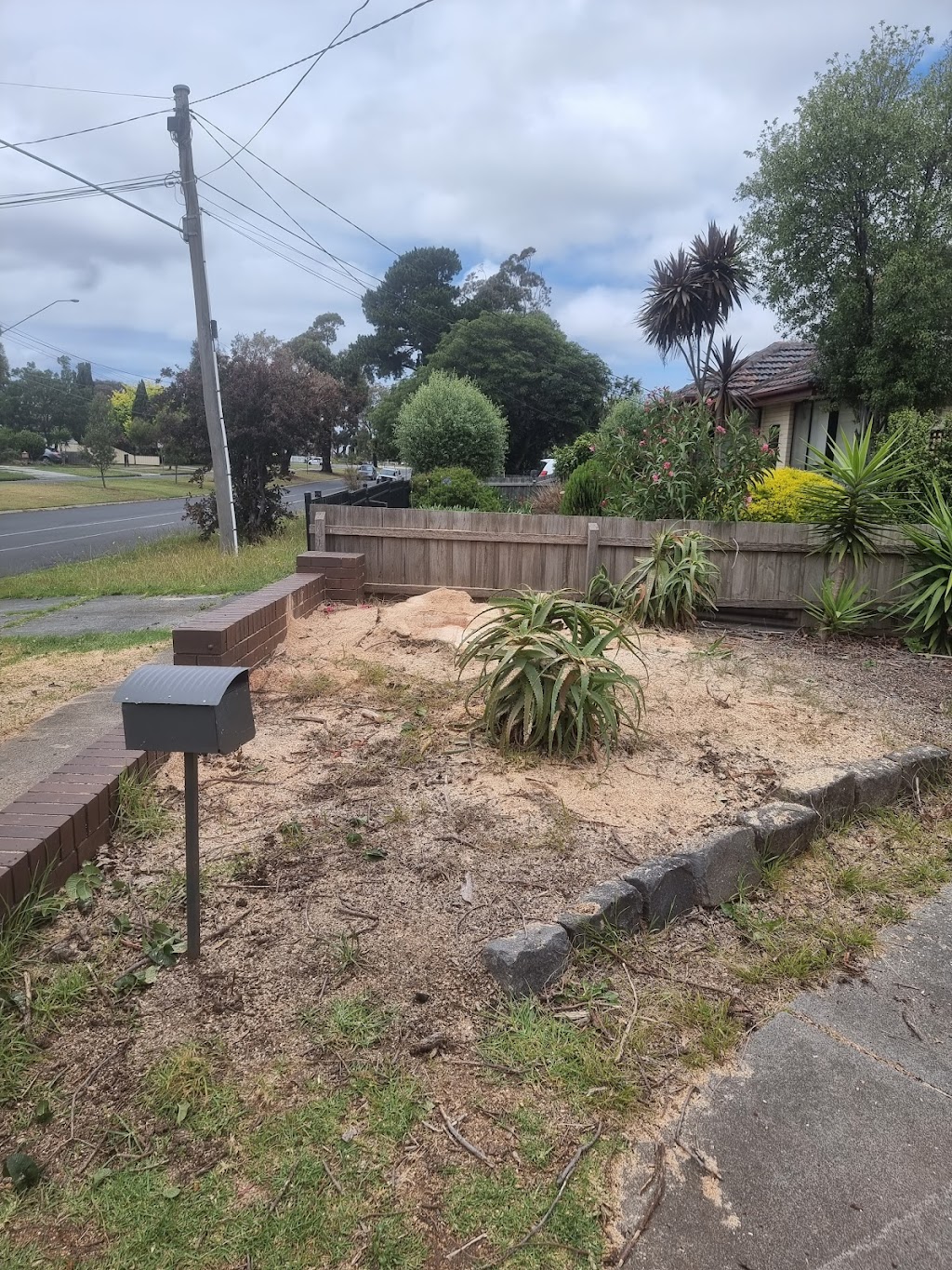 Creswick Treeworks and Landscaping | 35 Barbys Rd, Creswick VIC 3363, Australia | Phone: 0488 344 036