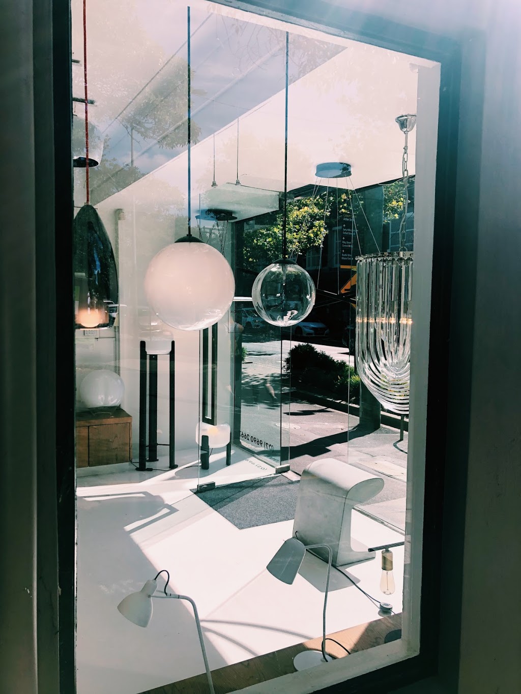 Mondoluce Lighting | 439 Crown St, Surry Hills NSW 2010, Australia | Phone: (02) 9690 2667