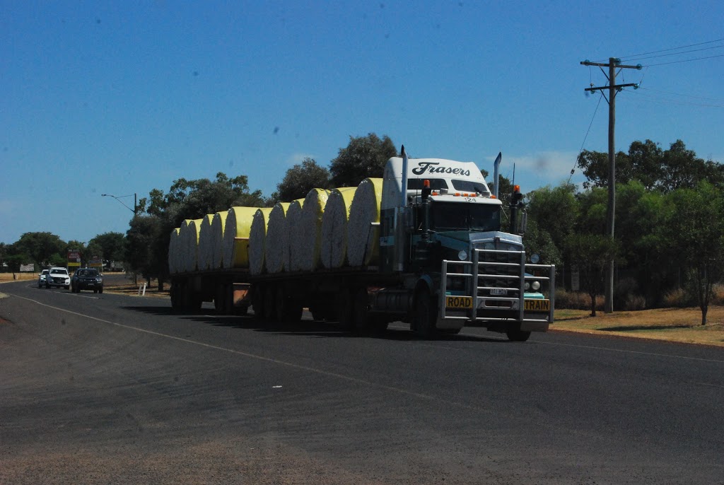 Frasers Livestock Transport | 59 Macquarie St, Gracemere QLD 4702, Australia | Phone: (07) 4933 4755