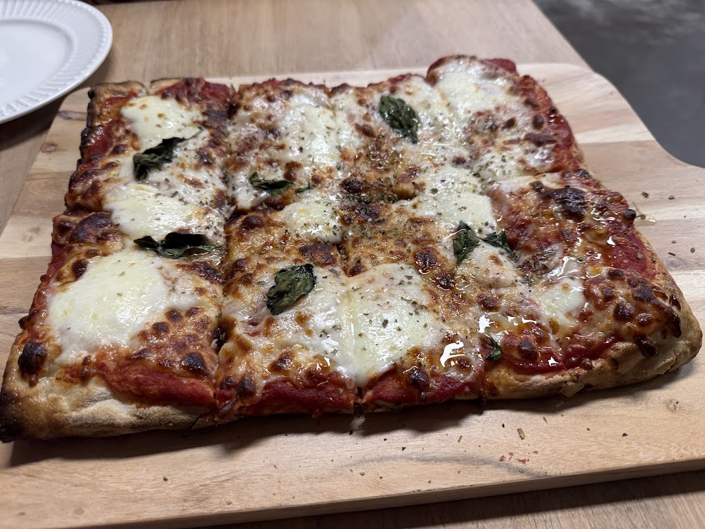 Jonnys Italian | Suite B/100 High St, Greta NSW 2334, Australia | Phone: 0429 694 885