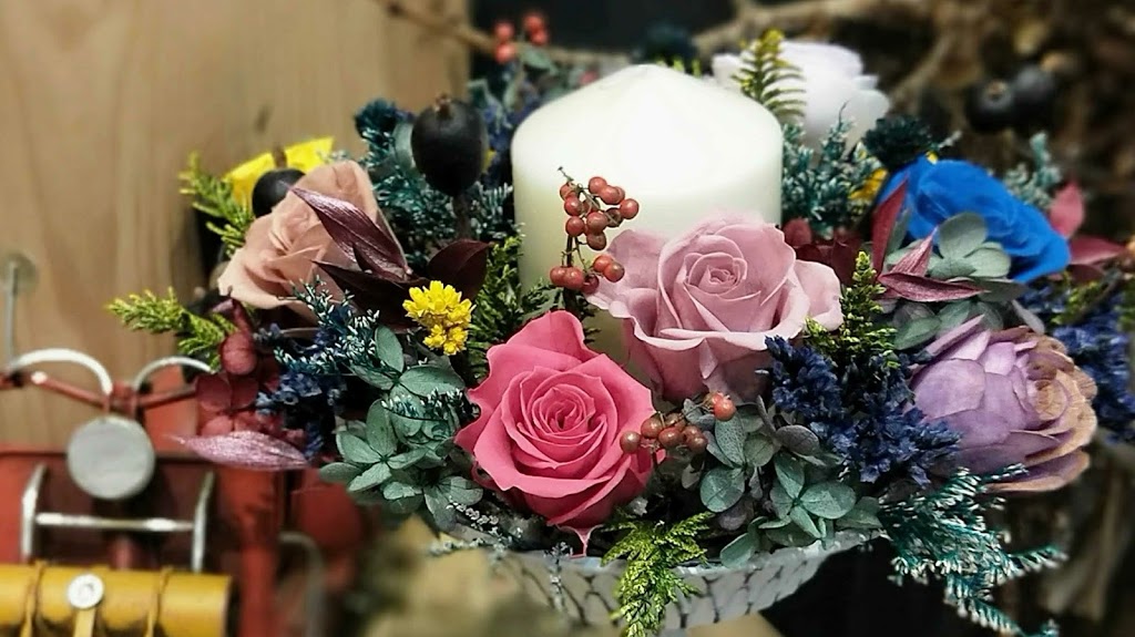 Photo by To See Flowers. To See Flowers | florist | 82 Macquarie Ave, Molendinar QLD 4214, Australia | 0430169775 OR +61 430 169 775