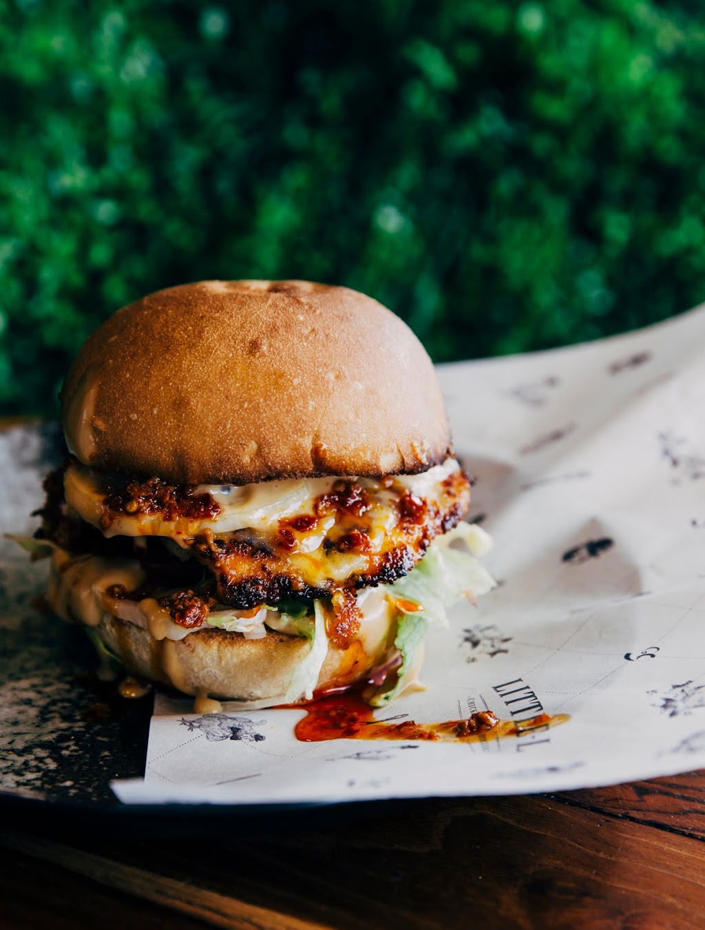 Little L Chicken & Burgers | 1/23- 37 Campbell Parade, North Bondi NSW 2026, Australia | Phone: (02) 9130 1300