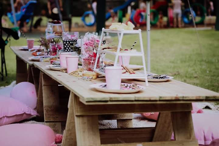 Goodness Graze Us | 12 Surrey Ct, Helensvale QLD 4212, Australia | Phone: 0421 562 901