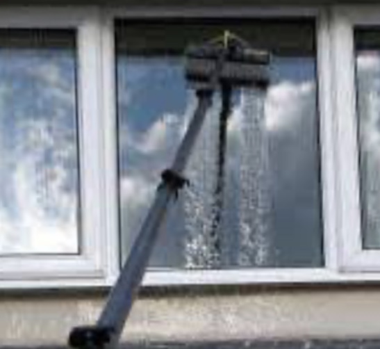 Commando window cleaning | 402 Scoresby Rd, Ferntree Gully VIC 3156, Australia | Phone: 0436 396 853