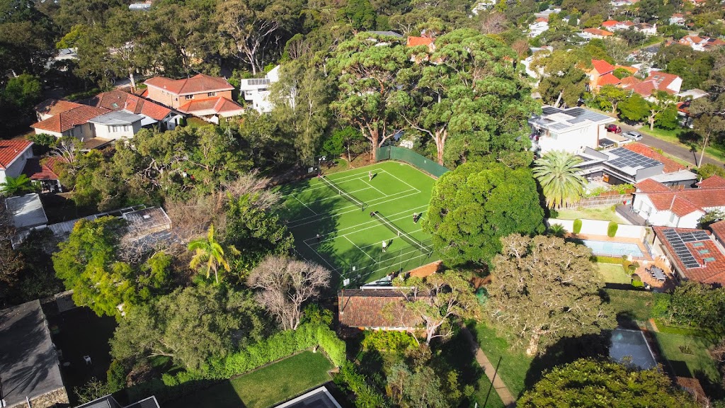 Castlecrag Tennis Club | Cortile Reserve Walkway Between House 9 and, 11 The Parapet, Castlecrag NSW 2068, Australia | Phone: 0428 642 390