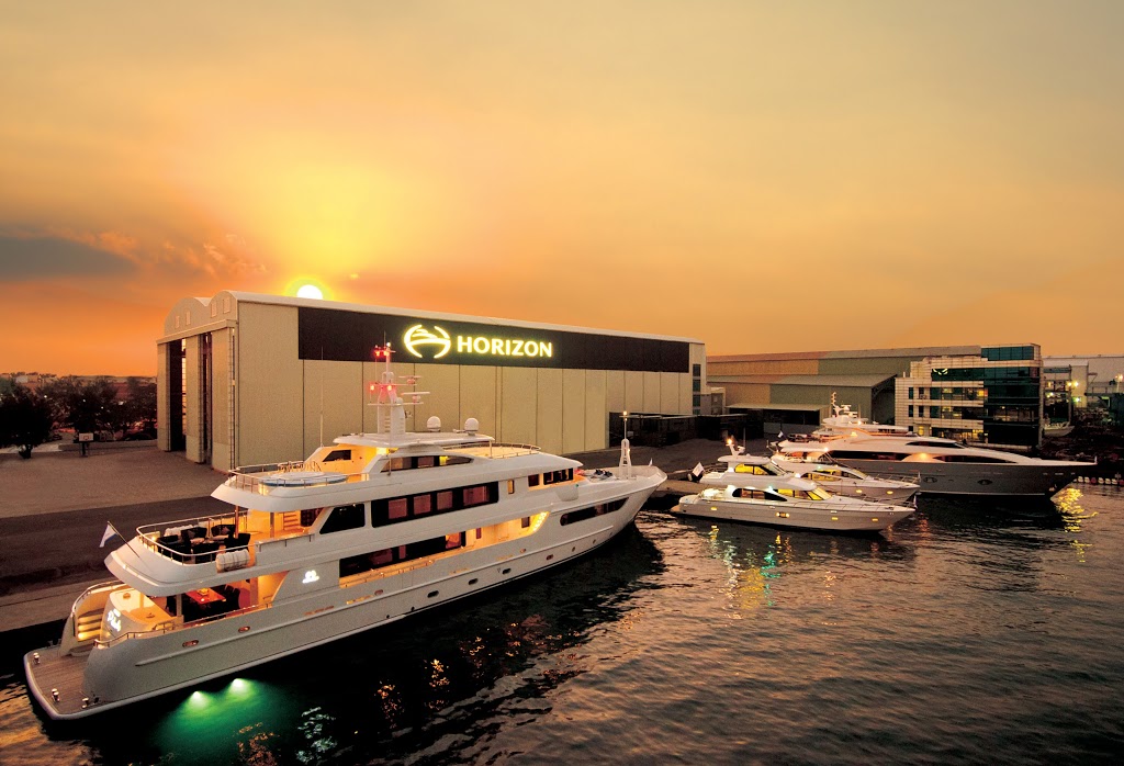 Horizon Motor Yachts Australia | store | 44c The Promenade, Hope Island QLD 4212, Australia | 0755779009 OR +61 7 5577 9009