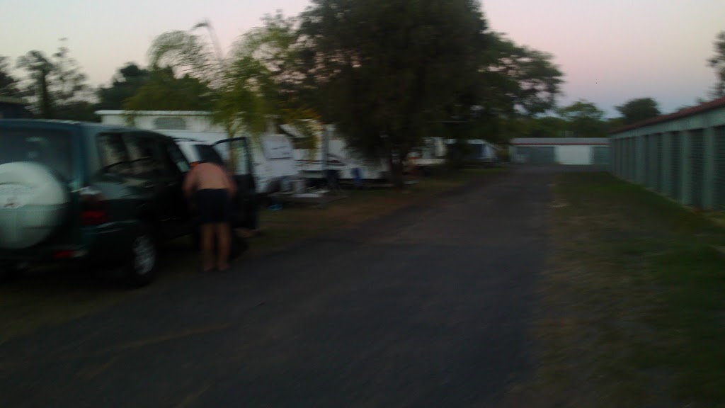 Homestead Caravan Park | rv park | 17 Arthur Street, Nanango QLD 4615, Australia | 0741631733 OR +61 7 4163 1733