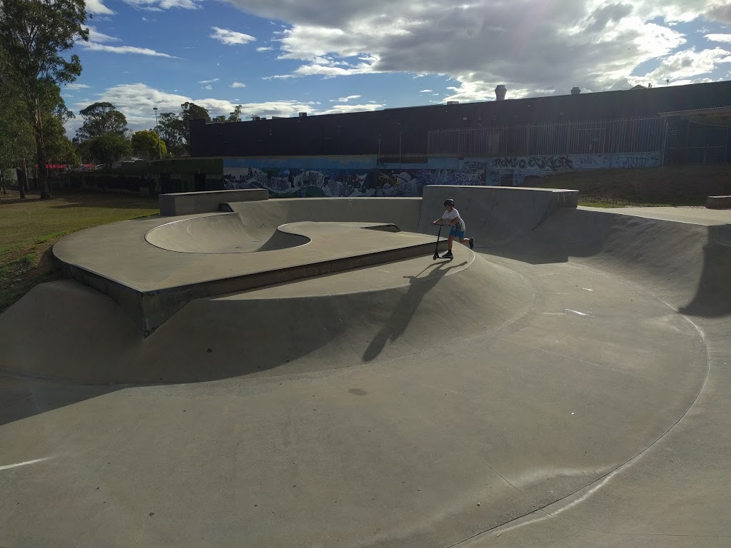 Emerson Street Skatepark | park | Wetherill Park NSW 2164, Australia | 0297250222 OR +61 2 9725 0222