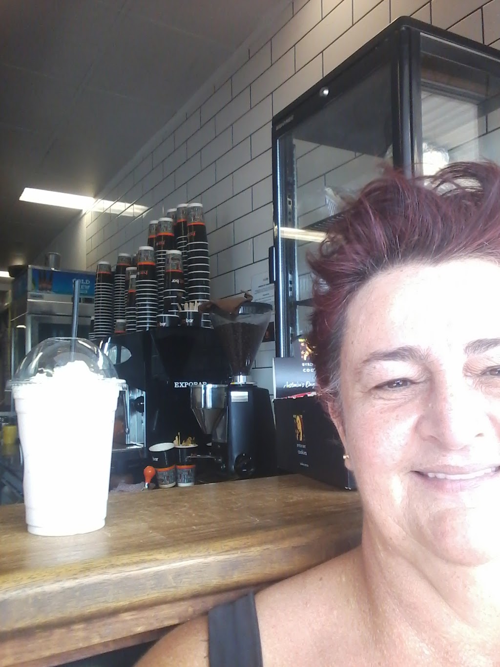Jham Bar Espresso | cafe | 1/117 Toolooa St, South Gladstone QLD 4680, Australia