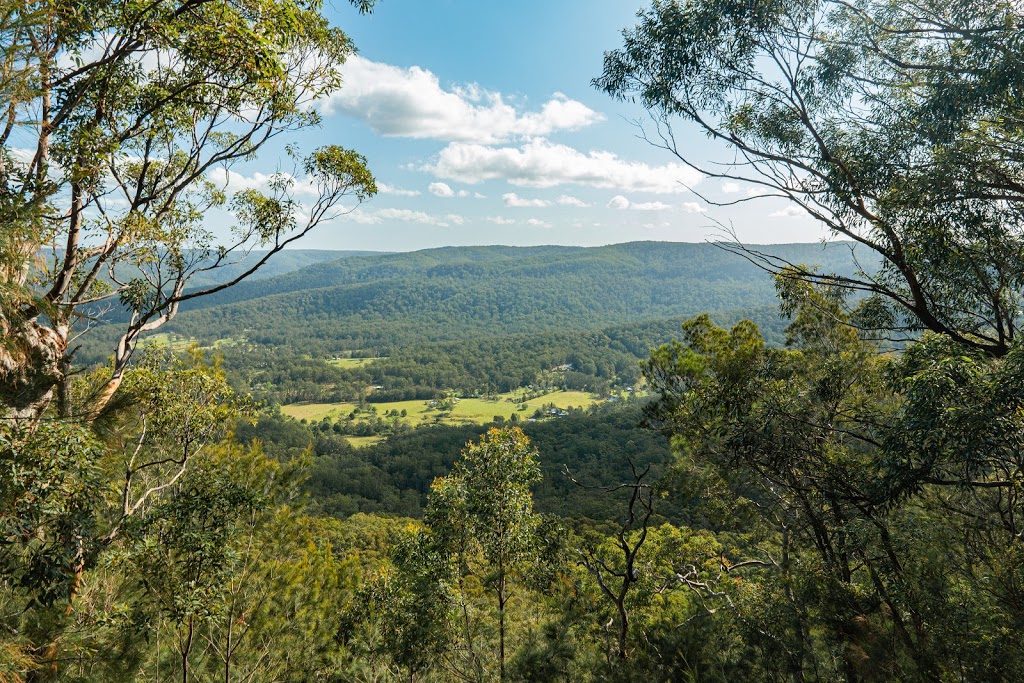 Monkey Face Lookout | tourist attraction | Monkey Face Rd, Martinsville NSW 2265, Australia | 0249729000 OR +61 2 4972 9000