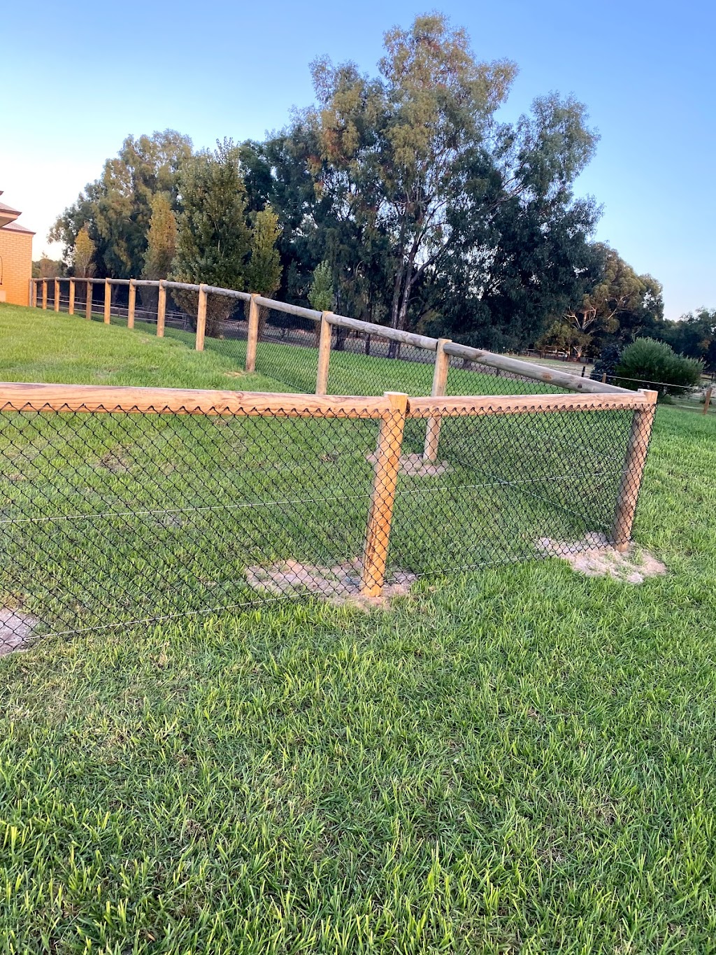 Csm rural fencing | general contractor | Blytheswood Rd, Byford WA 6122, Australia | 0401056126 OR +61 401 056 126