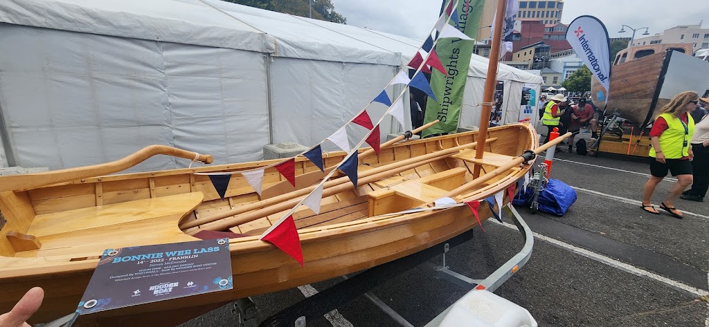 Blythe and Watchorn Builders | 4/2 Ascot Dr, Huntingfield TAS 7055, Australia | Phone: 0418 146 691