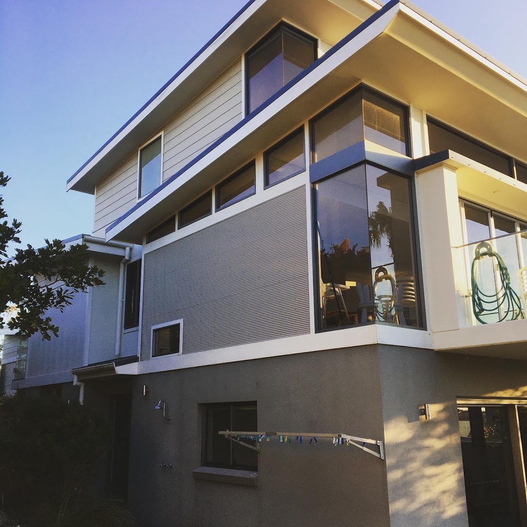 Fox Window Cleaning | Churchill Rd, Forster NSW 2428, Australia | Phone: 0472 606 913