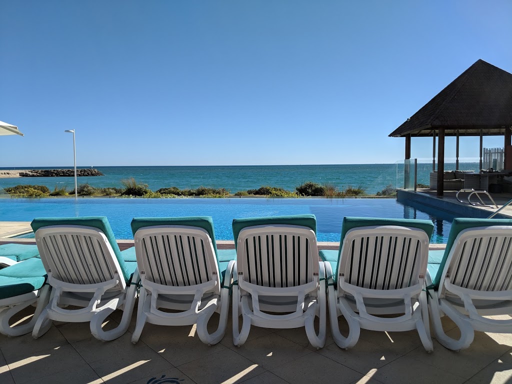 Seashells Mandurah | lodging | 16 Dolphin Dr, Mandurah WA 6210, Australia | 0895503000 OR +61 8 9550 3000
