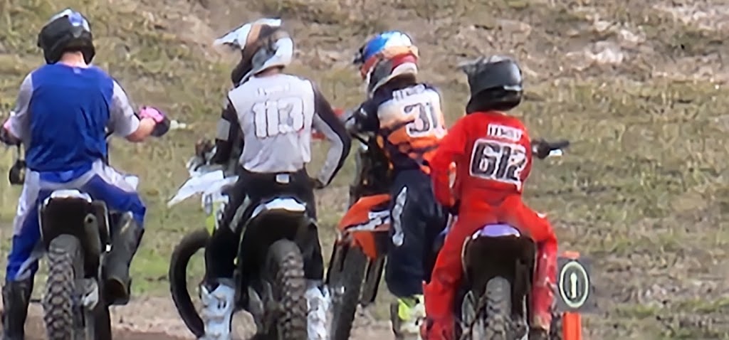 Tracks Cafe The Island Asc | 8000 Pacific Hwy, Nerong NSW 2324, Australia | Phone: 0448 122 890