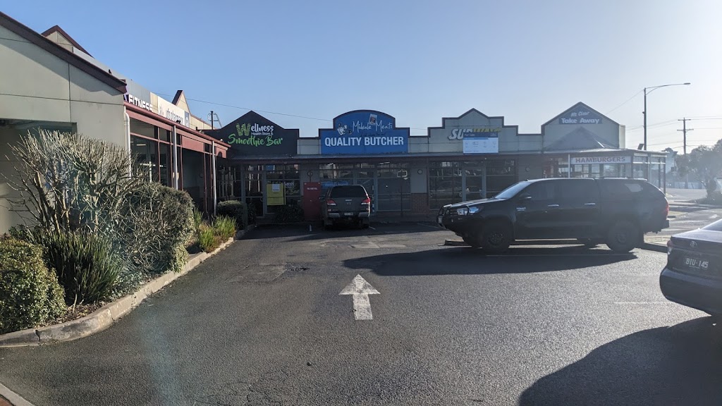 Father and Son Barbershop | Shop 2, 1174/1178 Geelong Rd, Mount Clear VIC 3350, Australia | Phone: 0403 590 971