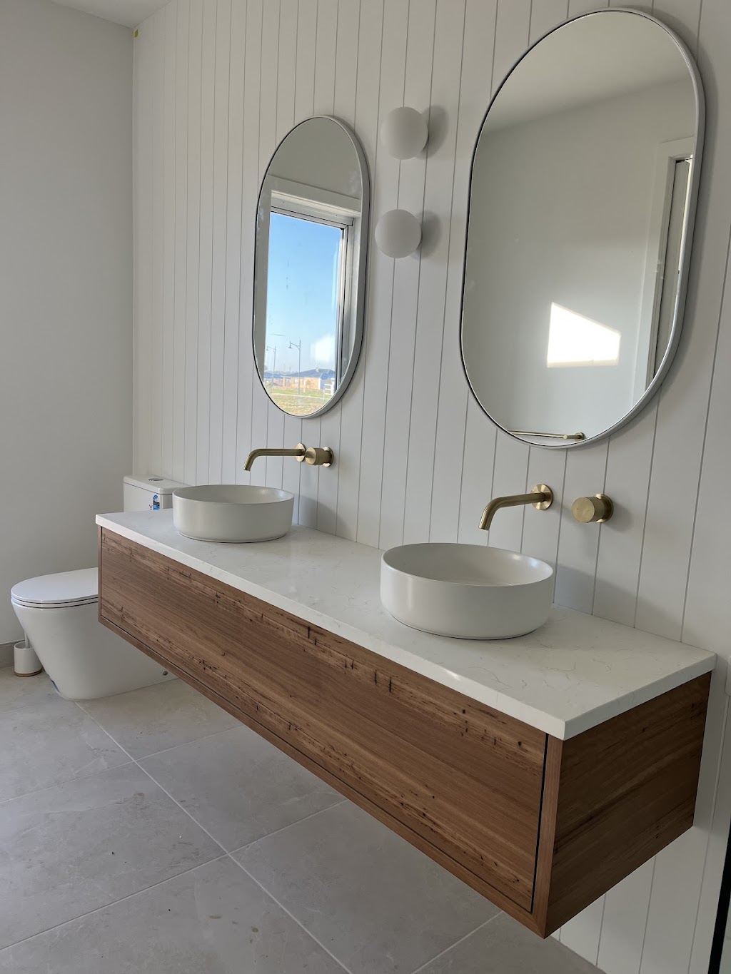 Doonplumb | Lendamm Tce, Waldara VIC 3678, Australia | Phone: 0438 218 122
