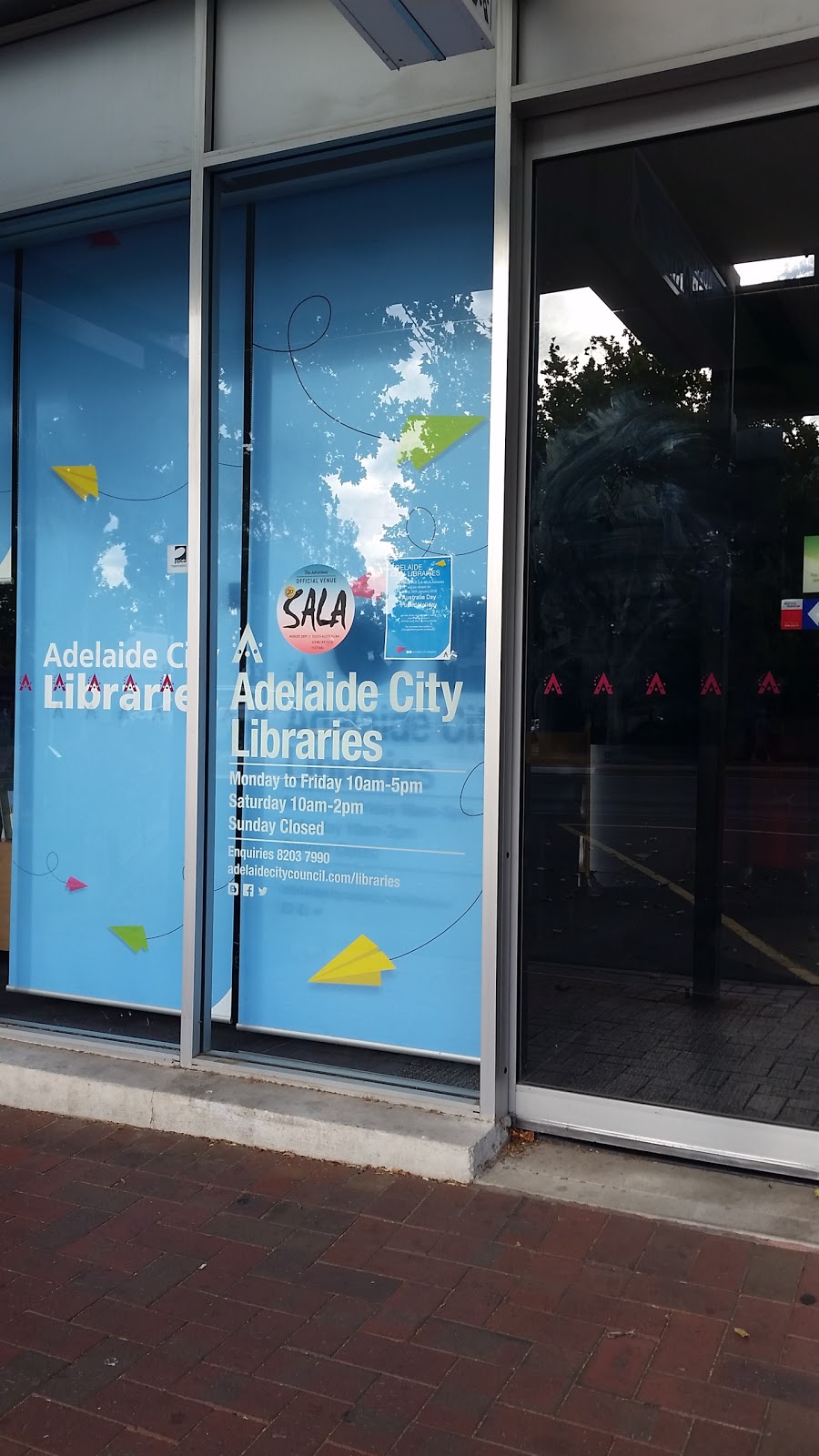 Hutt Street Library | library | 235 Hutt St, Adelaide SA 5000, Australia | 0882037990 OR +61 8 8203 7990