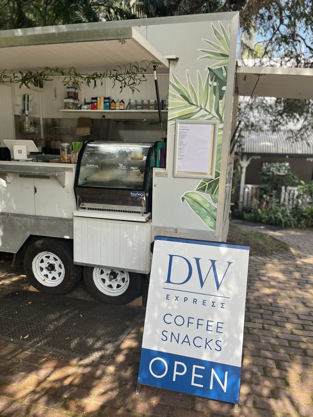 DW Express | 33 Forestry Rd, Springbrook QLD 4213, Australia | Phone: 0427 728 278