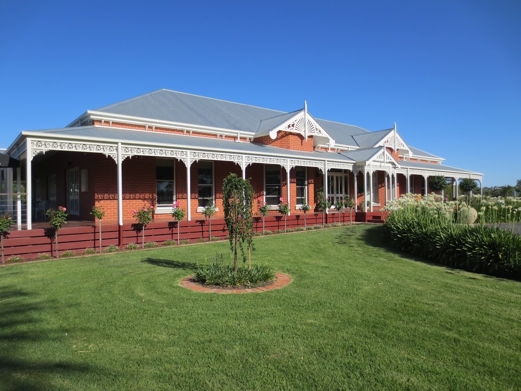Greendale Grove - Olive & Produce Shop | 7230 Goulburn Valley Hwy, Kialla West VIC 3631, Australia | Phone: (03) 5823 2785