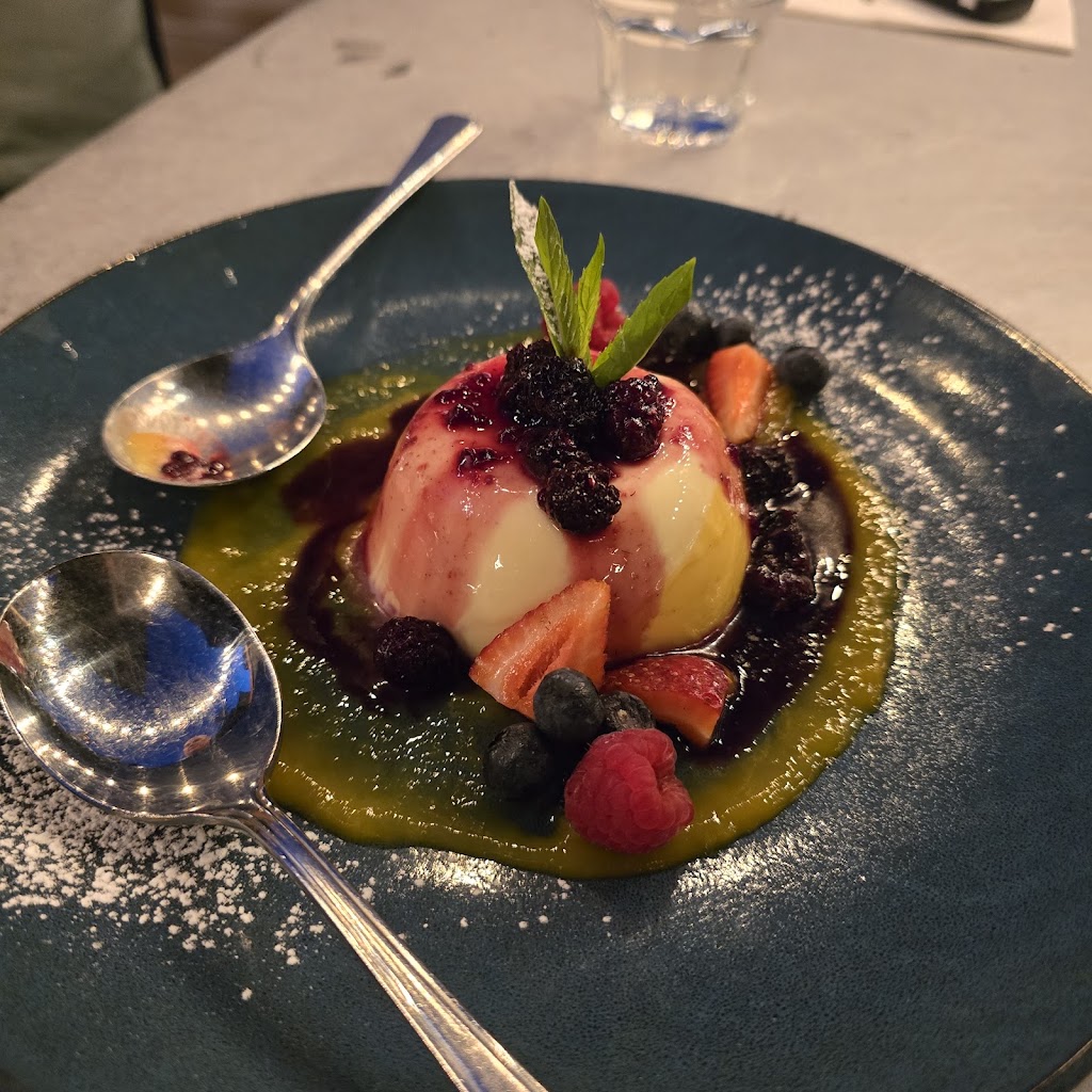 Osteria La Vallata | 391 Mount Scanzi Rd, Kangaroo Valley NSW 2577, Australia | Phone: (02) 4465 0200