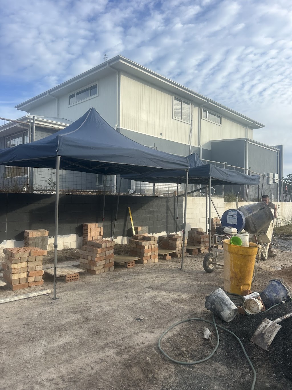 Big Dog Bricklaying | 66 Watagan Forest Dr, Jilliby NSW 2259, Australia | Phone: 0418 459 308