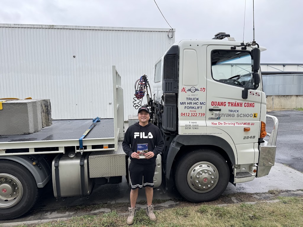 Quang Thanh Cong Truck Driving School | 90 Yarrawa St, Prestons NSW 2170, Australia | Phone: 0412 322 739
