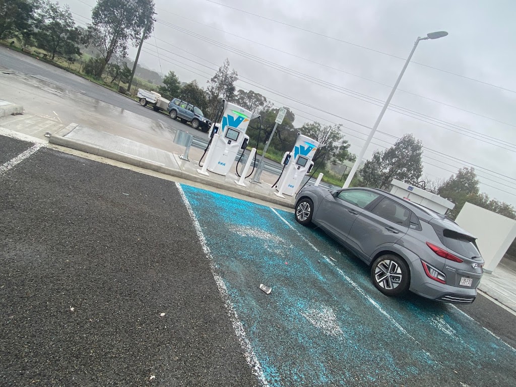Evie Charging Station |  | 13125 Hume Hwy, Sutton Forest NSW 2577, Australia | 1300463843 OR +61 1300 463 843