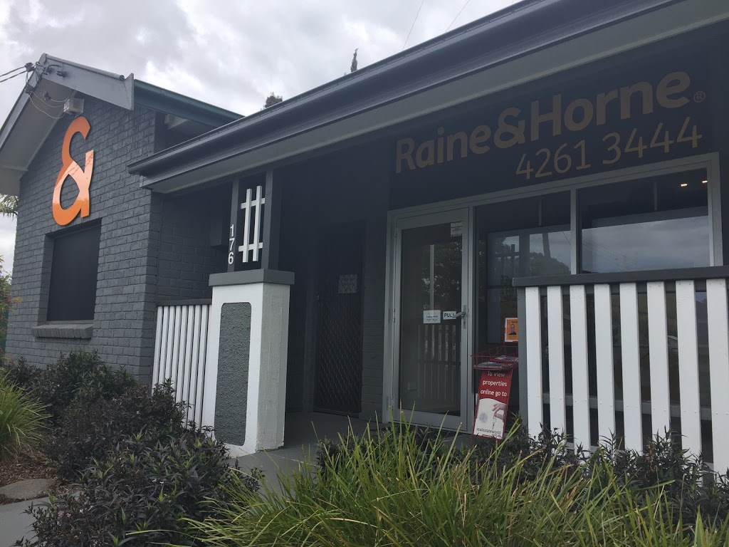 Raine And Horne Dapto | 176 Princess High Way, Dapto NSW 2530, Australia | Phone: (02) 4261 3444