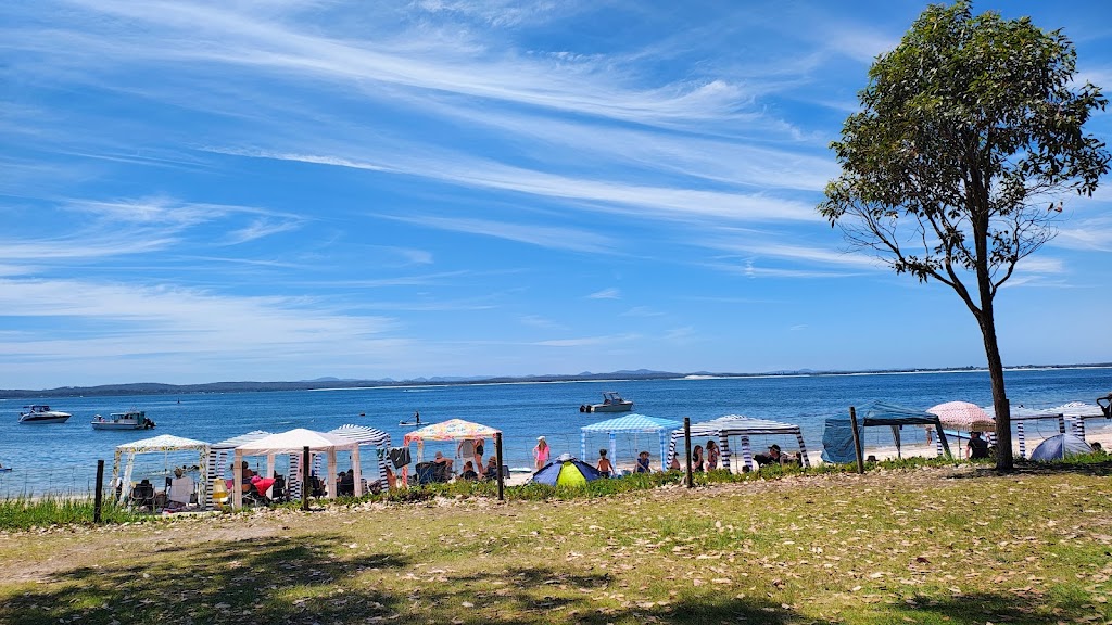 Dutchies Dream | 59 Christmas Bush Ave, Nelson Bay NSW 2315, Australia | Phone: (02) 4044 5021