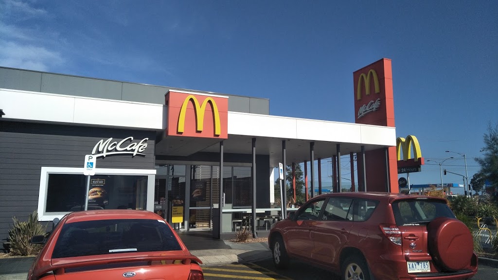 McDonalds Dandenong | cafe | 97-99 Cheltenham Rd, Dandenong VIC 3175, Australia | 0397068935 OR +61 3 9706 8935