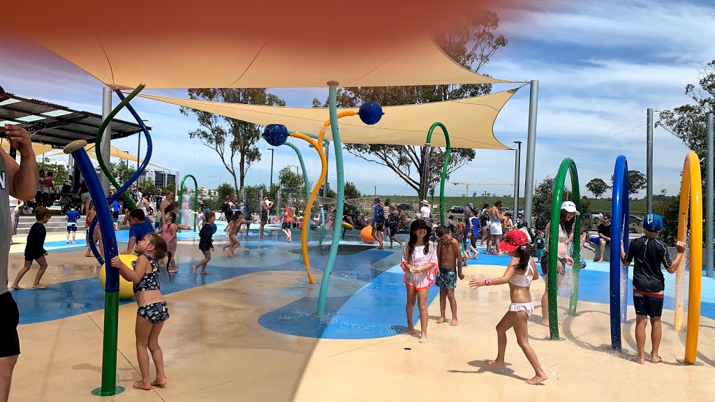 Oran Park splash park | park | Dransfield Dr, Oran Park NSW 2570, Australia