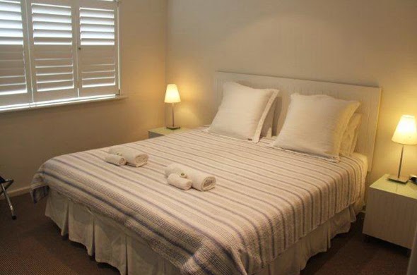 Cottesloe Apartments | lodging | 8 MacArthur St, Cottesloe WA 6011, Australia | 0892842555 OR +61 8 9284 2555