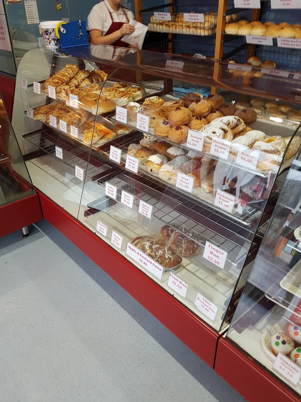 Ferntree Gully Bakery | bakery | 12 Alpine St, Ferntree Gully VIC 3156, Australia | 0397587473 OR +61 3 9758 7473