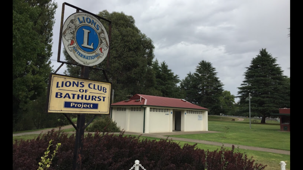 Public Toilets Berry Park | Kelso NSW 2795, Australia | Phone: (02) 6332 1588