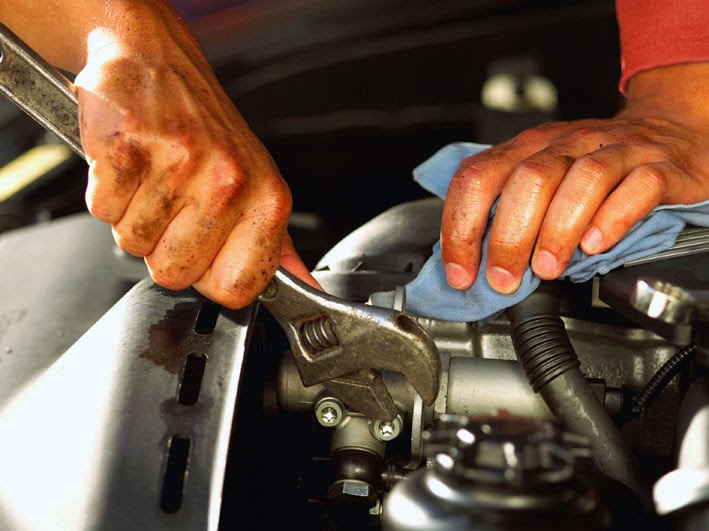Mechanic - Noosa Car & Truck | car repair | 14 Venture Dr, Noosaville QLD 4566, Australia | 0754741977 OR +61 7 5474 1977